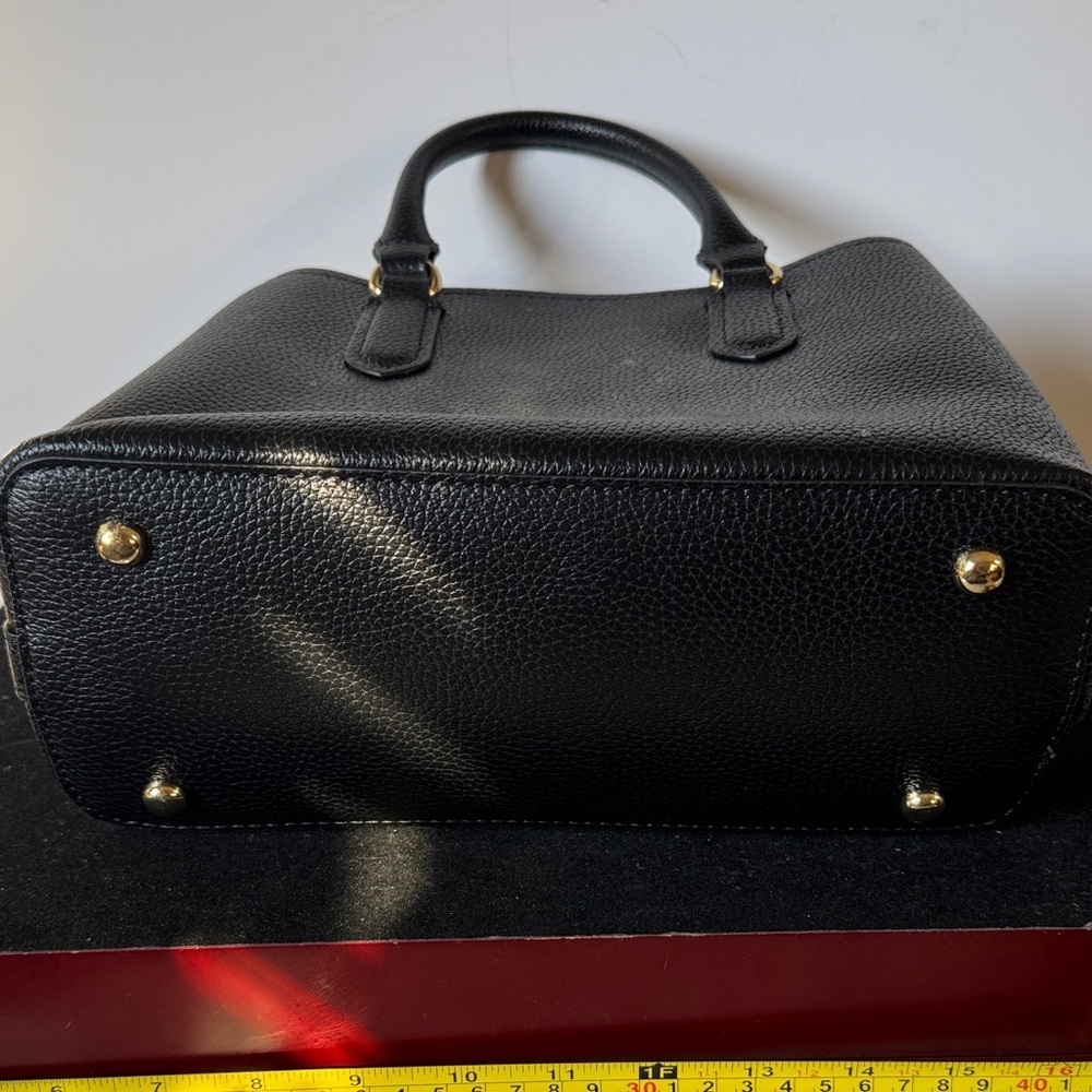 Nanette Lepore black pebbled faux leather tote handbag with a gold chain strap - Picture 7 of 10
